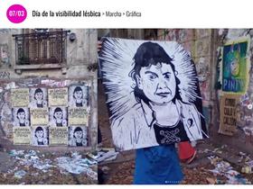pegatina de xilografía, imagen de Higui y frase "yo tambien me defendería como Higui". Niñx sostiene afiche con imagen de Higui.