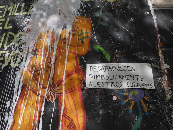 detalle, sobre calle 5