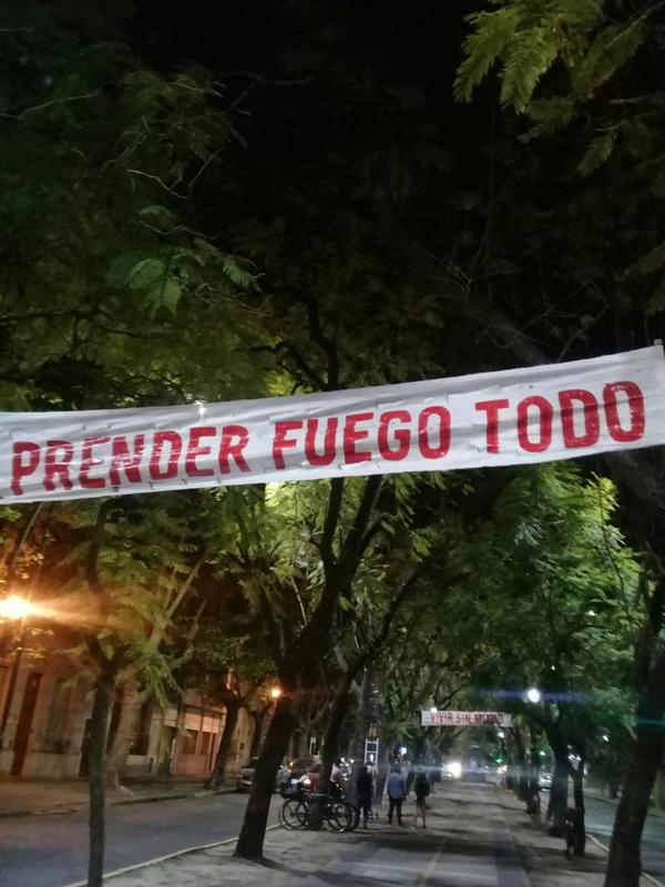 Pasacalle prender fuego todo