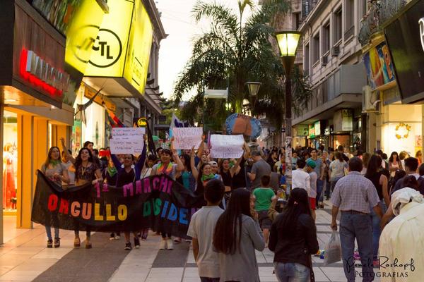 Marcha  del orgullo disidente pna3