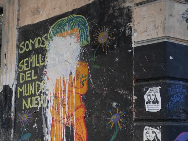 parte del mural colectivo, "Somos semillas del mundo nuevo"