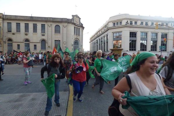 Plenaria y marcha por el aborto 2